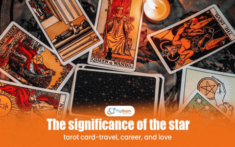 What the Moon Card Reveals About Love and Relationships in Tarot