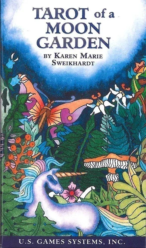 Understanding Tarot of a Moon Garden: Dive into Its Magical Imagery and Learn to Interpret the Spreads